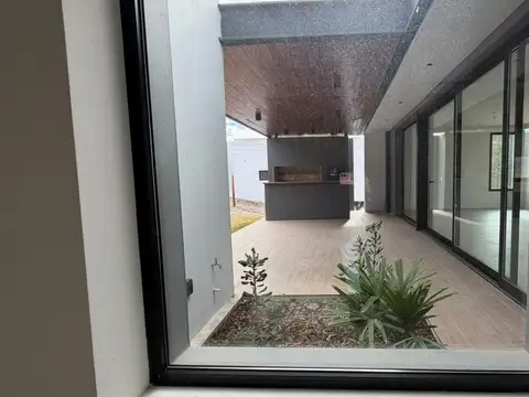 Casa en Venta en La Deseada, USD 549.500