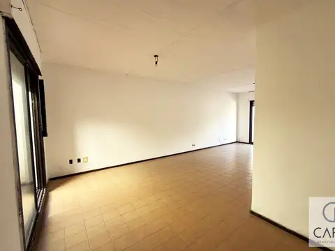 Av. Pellegrini 2774 01 04
