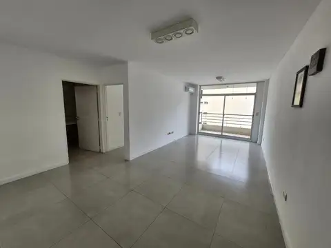 Venta Departamento de 2 Ambientes con Cochera y Amenities