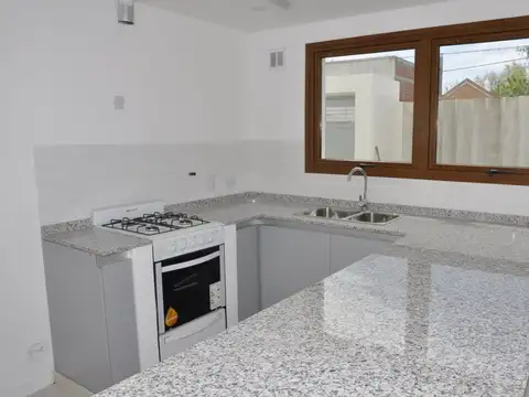 Casa en Venta en City Bell, USD 155.000