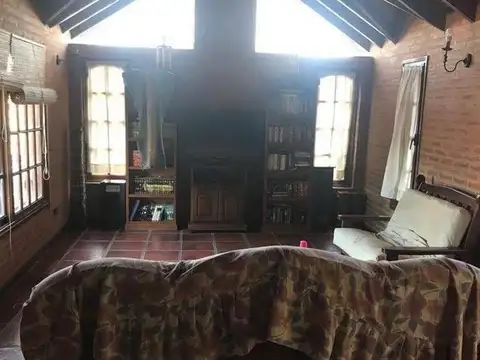 Casa en Alquiler Temporal con 6 cocheras