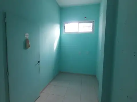 Alquiler Local - Villa Luzuriaga