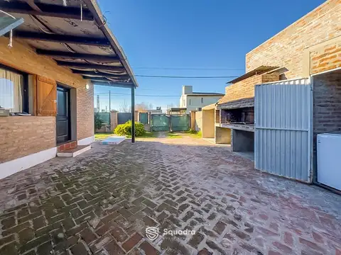 Casa 3 ambientes con 1 baño