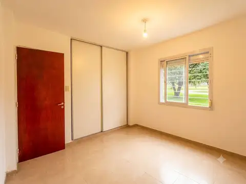 Departamento 5 ambientes con 1 baño