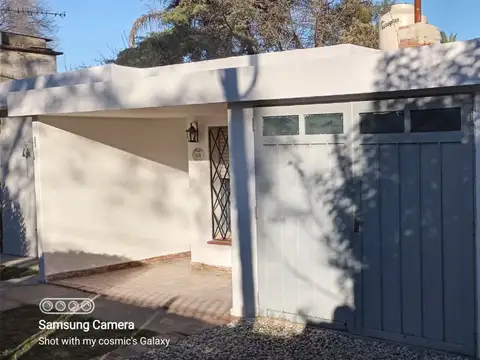VENTA CASA 2 DORM REFACCIONADA VALLE HERMOSO