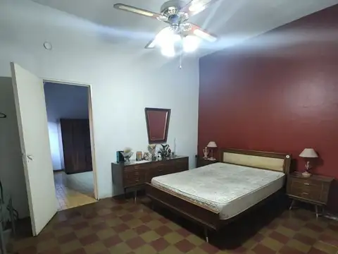 Depto Tipo Casa en Venta 40 años
