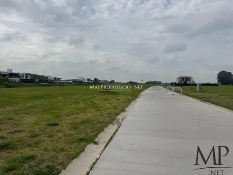 Terreno en Venta 30  mts Frente