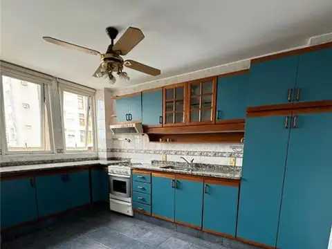 Departamento 4 ambientes con 2 baños