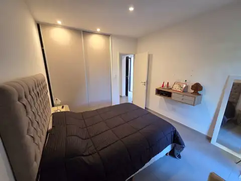 CASA B° PRIVADO MAIPÚ 2 DORMITORIOS