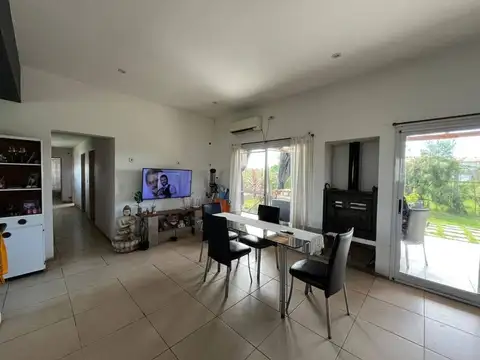 Casa en Venta en Los Hornos, USD 99.000