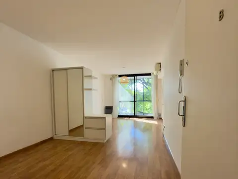 Av Directorio 3800, Piso 4