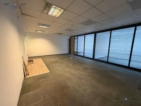 Oficina 2 ambientes con 2 baños