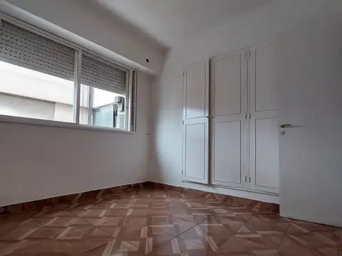 Avenida Nazca 500, Piso 5