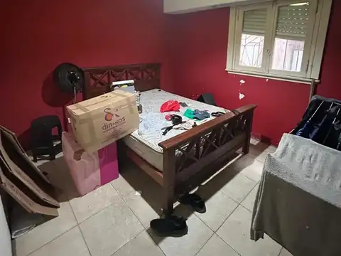 CASA 3 AMBIENTES A REFACCIONAR - LOTE 330 m2