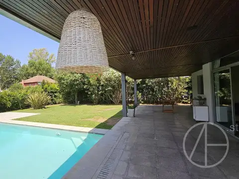 Casa en venta 5 ambientes en Barrio Privado Buen Retiro, Pilar