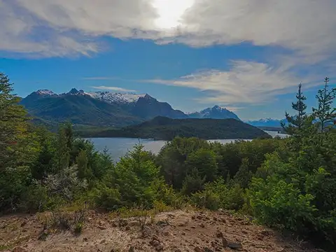 Lote en venta - 7 hectáreas en el Lago Moreno