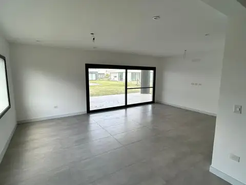 Casa en Alquiler A Estrenar
