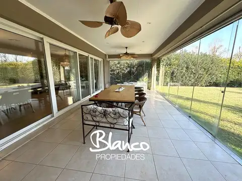Casa en Alquiler en La Lomada De Pilar, USD 4.000