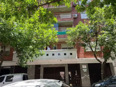 BALCON - OPCION COCHERA - APTO CREDITO