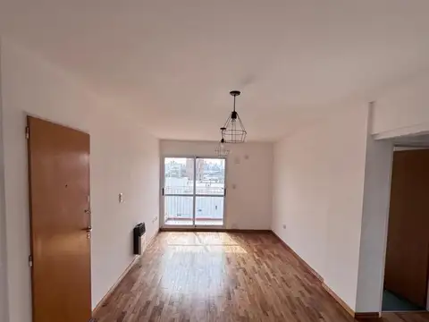 Departamento en Alquiler en General José de San Martín, $ 650.000