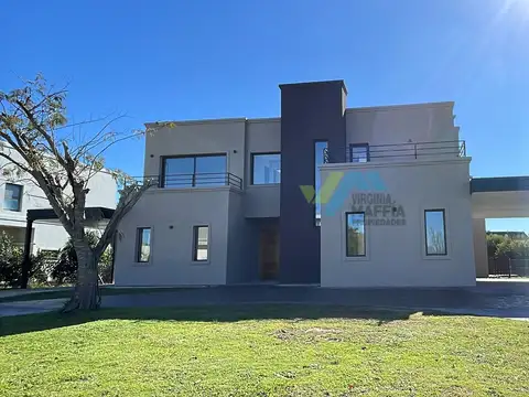 Casa en Venta de 4 dormitorios