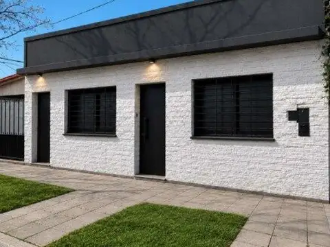 Depto Tipo Casa en Venta de 3 dormitorios