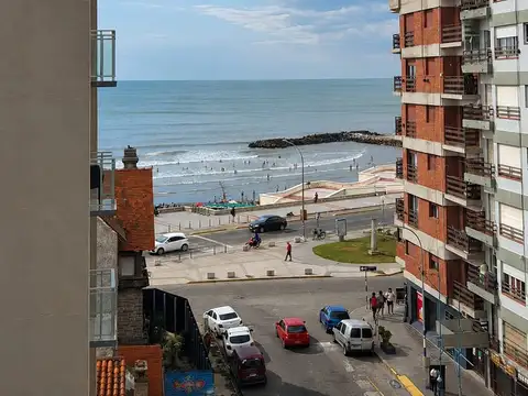 DEPARTAMENTO DE 3 AMB EXTERNO. BALCON Y COCHERA. VISTA AL MAR