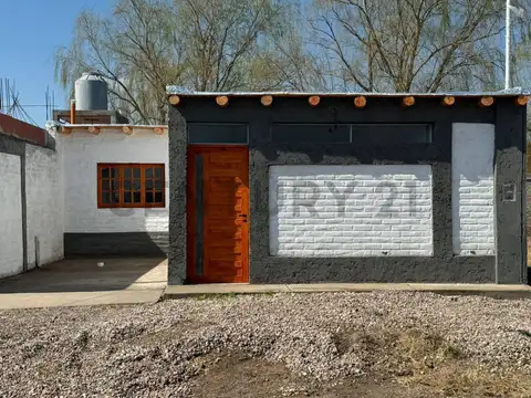 Godofredo Paladini 1200, Piso 0