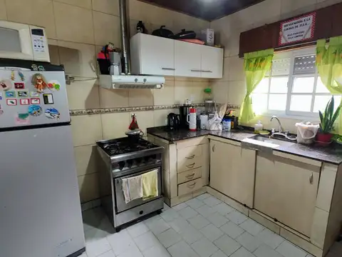 Depto Tipo Casa en Venta de 3 ambientes
