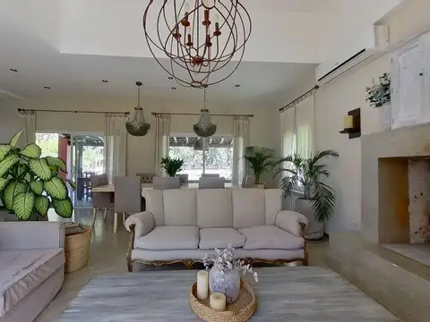 Casa en Venta en San Francisco, USD 340.000