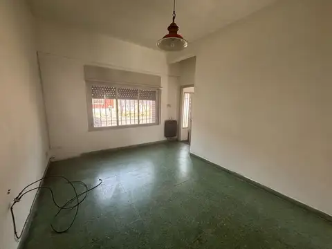 Casa con dos dormitorios a metros de Plaza Italia