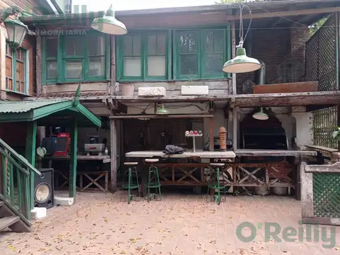 Local en venta bajo San Isidro - Calle Primera Junta