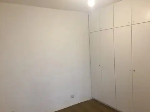 Depto Tipo Casa en Alquiler de Monoambiente