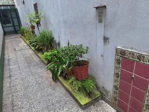 Depto Tipo Casa en Venta en Floresta, USD 185.000