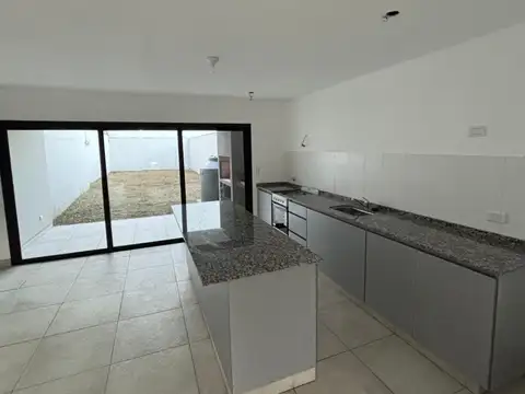 Dúplex en VENTA a estrenar en Grand Bourg, Salta, Argentina
