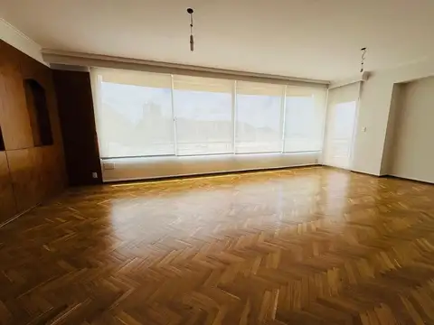 Miguel Barreiro 3300