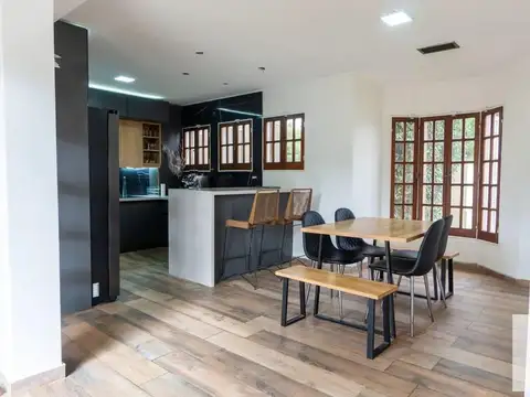 Casa en venta - 3 Dormitorios 3 Baños - Ensenada