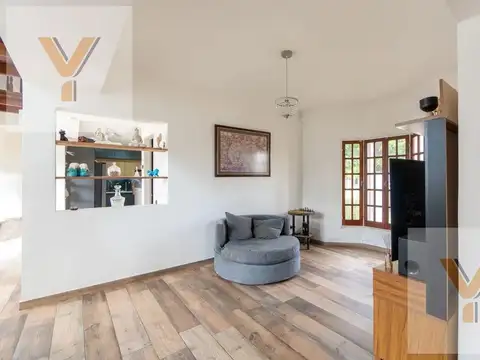 Casa 6 ambientes con 3 baños
