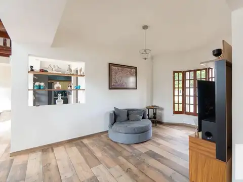 Casa 6 ambientes con 3 baños