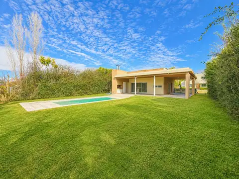 Casa en Venta en San Sebastián, USD 450.000
