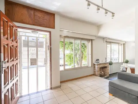 Depto Tipo Casa en Venta de 5 ambientes