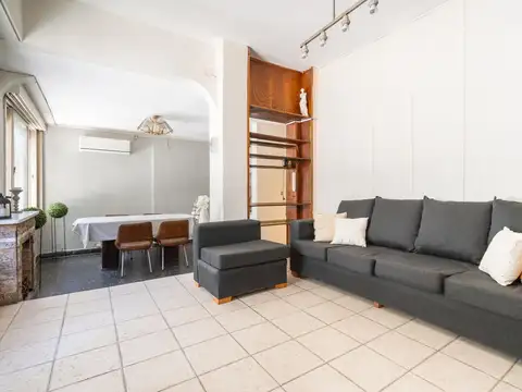 Depto Tipo Casa 5 ambientes con 2 baños