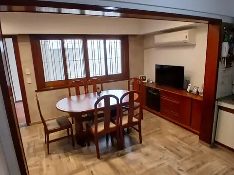Casa en Venta en Lanus Este, USD 270.000