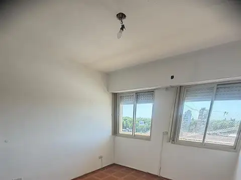 Departamento en Alquiler en Echesortu, $ 580.000