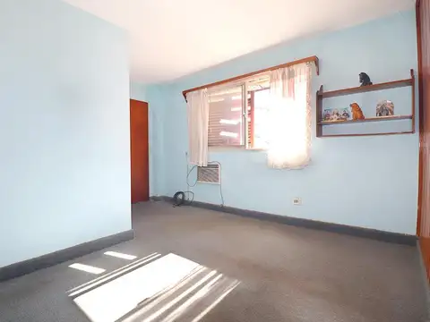 Depto Tipo Casa en Venta en Flores, USD 135.000