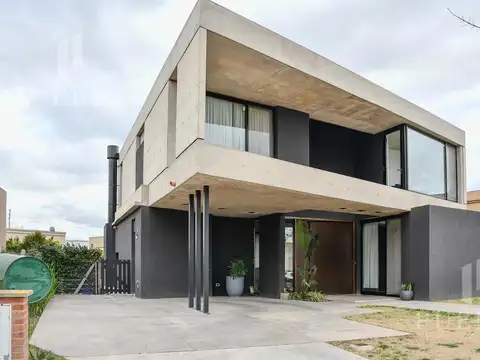 Honoro Pueyrredón  al 5500