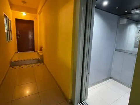 ALQUILER DE DEPARTAMENTO DE 2 AMBIENTES EN CASEROS CENTRO