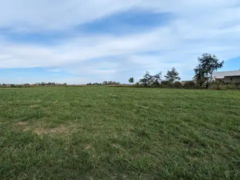 Terreno en Venta en Chacras de la Trinidad, USD 38.000