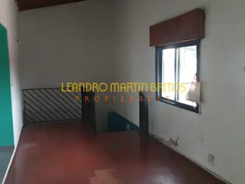 Depto Tipo Casa en Alquiler de 3 ambientes