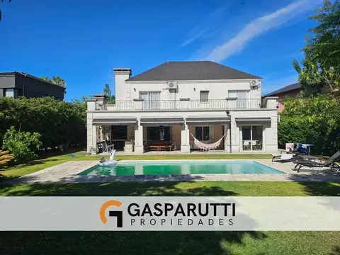 Casa en Venta de 4 dormitorios